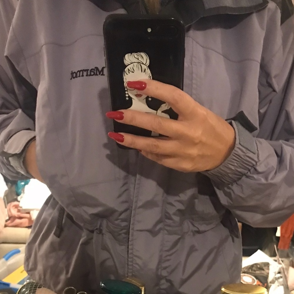 Marmot Women's Ski Jacket in Light purple like new